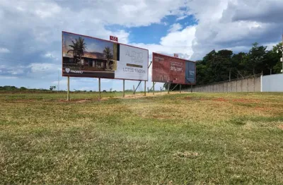 Terreno comercial à venda no Jardim Botânico, Araraquara 