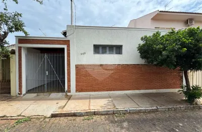 Casa comercial à venda no Centro, Araraquara 
