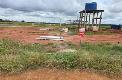 Terreno comercial à venda no Parque Residencial São Lucas, Araraquara 