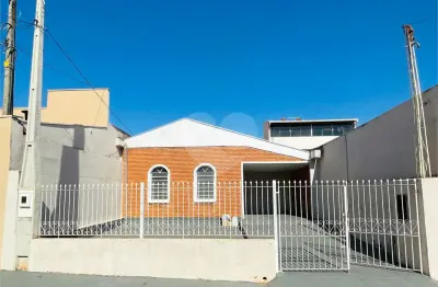 Casa comercial à venda no Centro, Araraquara 