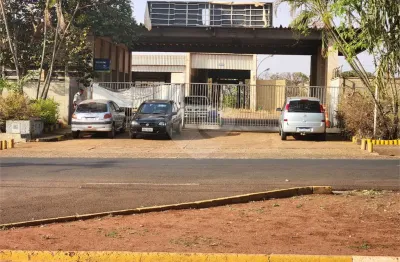 Barracão / Galpão / Depósito para alugar no Jardim Dumont, Araraquara 