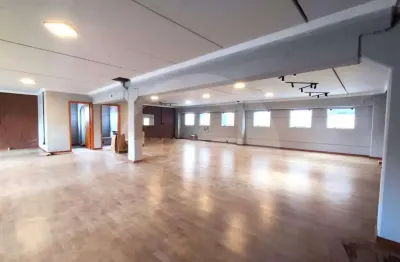 Sala comercial para alugar na Avenida Siqueira Campos, Uvaranas, Ponta Grossa