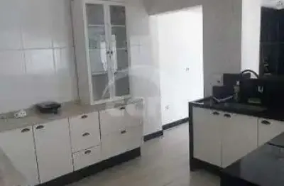 Sobrado em Condominio - Mobiliado - 3 quartos para locação no Bairro Estrela