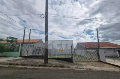 Barracão disponível para locação – 240m² de área construída!
