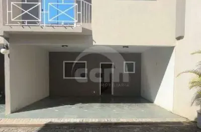 Sobrado à venda, 3 quartos, 1 suíte, orfãs - ponta grossa/pr