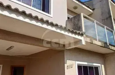 Casa com 3 quartos para alugar na Rua Almeida Garret, Oficinas, Ponta Grossa