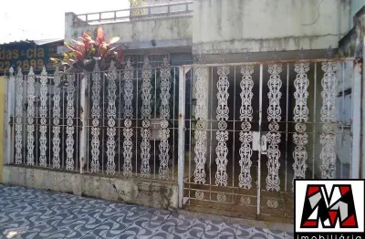 Casa para fins residenciais e ou comerciais no bairro do vianelo, desocupada, excelente localização.