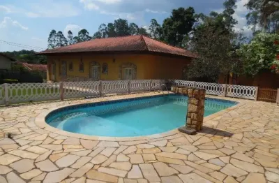 Casa térrea, condomínio fechado, permuta menor valor, lazer