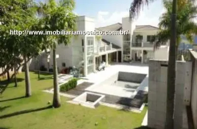 Lazer total, 04 suites, 05 vagas cobertas, estuda permuta.
