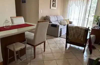 Apartamento a venda em jundiaí, amplo com 02 dorms, sendo 01 suite , com piscina,  região da  vila arens, sol da manhã.