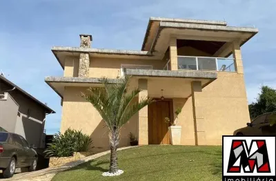 Vendo casa condomínio delle stelle 3 suítes 6 vagas.