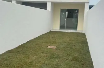 Casa para Venda em Rio de Janeiro, Guaratiba, 2 dormitórios, 1 suíte, 2 banheiros, 2 vagas