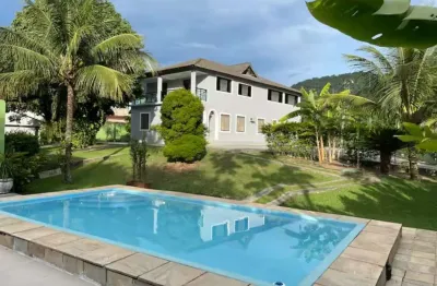 Casa para Venda em Rio de Janeiro, Guaratiba, 5 dormitórios, 2 suítes, 3 banheiros, 15 vagas