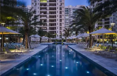 Apartamento para Venda em Rio de Janeiro, Jacarepaguá, 4 dormitórios, 4 suítes, 4 banheiros, 2 vagas