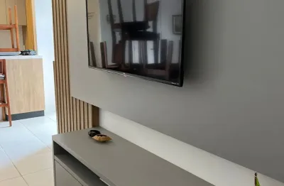 Lindo apartamento mobiliado no centro de balneario piçarras a 170 metros da praia