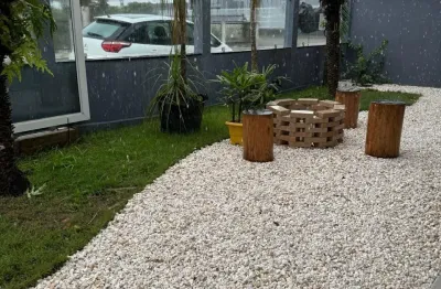 Linda casa a 250 metros da praia no centro de penha sc