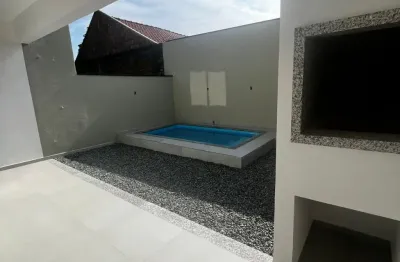 Casa com 3 quartos à venda na Avenida Nereu Ramos, 390, Itacolomi, Balneário Piçarras