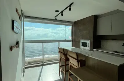 Lindo apartamento frente mar  vista defenitiva de todos ambientes