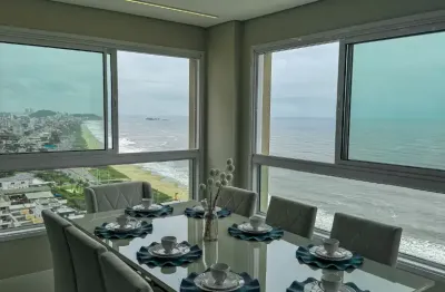 Apartamento frente mar finamente mobiliado e decorado pe na areia