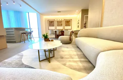 Apartamento vista mar com 3 suites com um mega lazer e finamente mobiliado