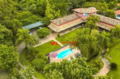 Linda Casa com fundo para a Mata com 04 suítes à venda, 5200 m² por R$ 4.580.000 - Lagos de Shanadu - Indaiatuba/SP