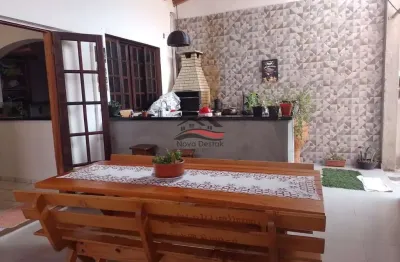 Linda casa com Edicula próximo a pista Barranco Alto, Caraguatatuba, SP
