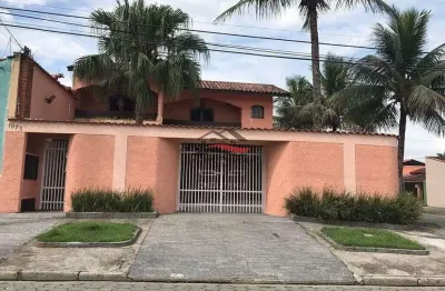 Sobrado à venda com 4 dormitórios e piscina no  indaiá, caraguatatuba, sp