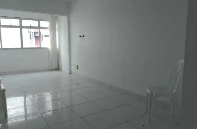 Ofertaço alugo 2.500 tudo andar alto nascente com 3 quartos 1 suíte 98 m² jequitinhonha