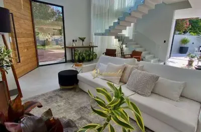 Sobrado novo, à venda, 4 suítes, planejados, piscina, condomínio santa clara, indaiatuba.