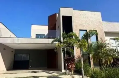 Sobrado à venda, 3 quartos, 2 suítes, jacuzzi, planejados, condomínio maria dulce, indaiatuba.
