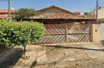 Casa térrea, a venda, 3 suítes, quintal, jardim monte verde, indaiatuba.