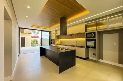 Casa térrea nova à venda, 4 suítes, planejados, piscina, condomínio helvétia park ii, indaiatuba.