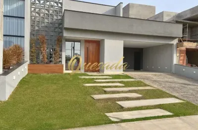 Casa seminova à venda com 3 quartos, 1 suíte e excelente quintal  condomínio di roma indaiatuba.