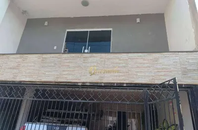 Sobrado à venda com 3 dormitórios, quintal, no jardim hubert, indaiatuba.