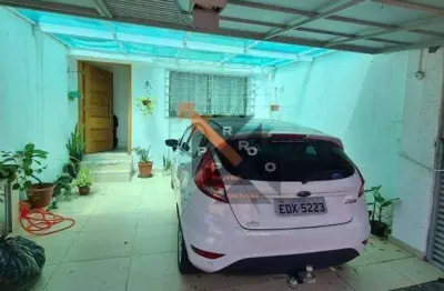 Casa na mooca com 2 dormitórios-quintal e churrasqueira-localização privilegiada