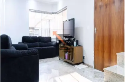 Excelente sobrado 200mts a.c- 3 suítes-4 vagas-copa-cozinha-sótão-localização privilegiada á 800mts do parque ceret-shopping anália franco
