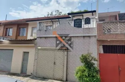 Sobrado mooca - 3 doms, 2 vagas, frente e fundos em ruas diferentes, 4 wcs, sala, copa, cozinha, 2 terraços, portão automático