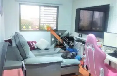 Apto em localização privilegiada-á 180 mts do metrô vila mariana-38mts 1 dorm 1 banheiro 1 vaga sala de estar e jantar e cozinha em estilo americana