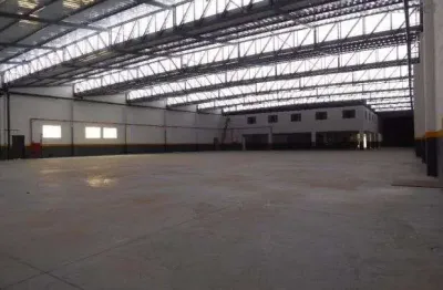 Galpão à venda ,com terreno de 2.600,00 m² - área construída de 2.200,00 m² - pé direito de 6,8m², trifásico vila monumento