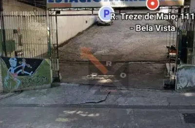Terreno-estacionamento-localização privilegiada- várias estações de metrô ao entorno-centro-bela vista-acesso as principais vias da capital