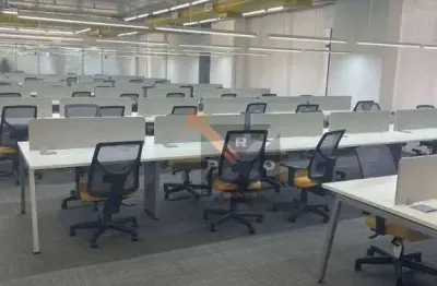 Berrini - laje comercial - 586,65 m² área útil, 04 banheiros e 10 vagas de garagem, mobiliado com: mesas, cadeiras