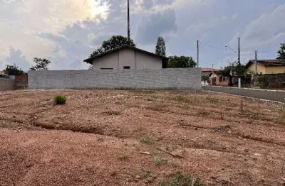 Terreno à venda no Centro, Santa Cruz da Conceição 