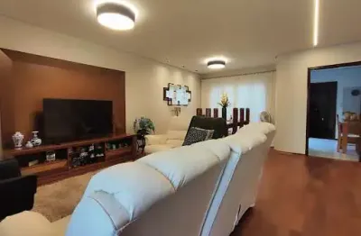 Casa com 3 quartos à venda na Rua Elydia Zuntini Gândara, Centro, Araras