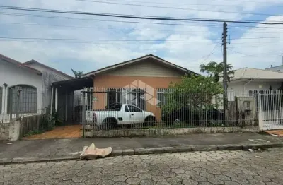Terreno com viabilidade para 8 pavimentos no jardim atlântico