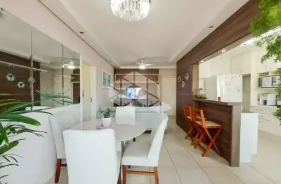 Apartamento com três dormitórios (1 suíte) no Floresta, São José