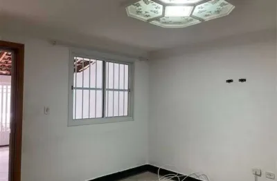 Boqueirao sobrado 3 dorms 3 suites , 2 vagas , quintal , dep empregada