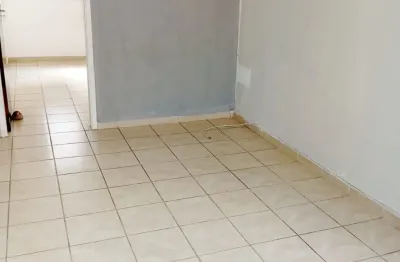 Apartamento na guilhermina á 250m do mar com 2 dormitórios  excelente localização