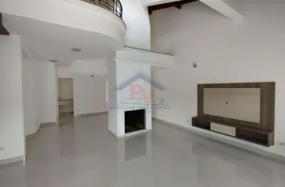 Casa alto padrão para locação em atibaia, vila santista, 3 dormitórios, 3 suítes, 5 banheiros, 2 vagas