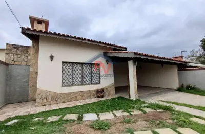 Casa térrea para locação em atibaia, loteamento jardim morumbi, 3 dormitórios, 1 suíte, 3 banheiros, 3 vagas