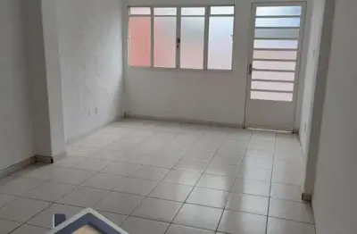 Sala comercial com 1 sala para alugar na Rua José Lucas, 0001, Centro, Atibaia